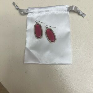 Kendra Scott Quartz Burgundy Elle Drop Earrings with brass trim